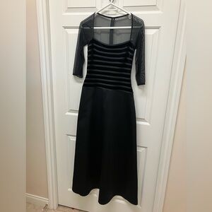 Tadashi Shoji maxi gown, mesh with velvet, black, size S